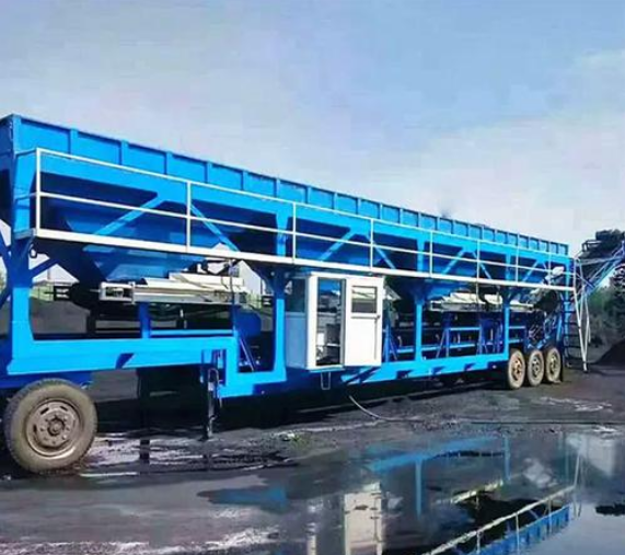 移动配煤机结构特点